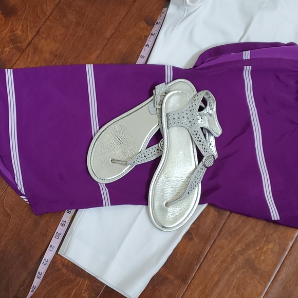 White Capri Pants - Picture 5 of 8